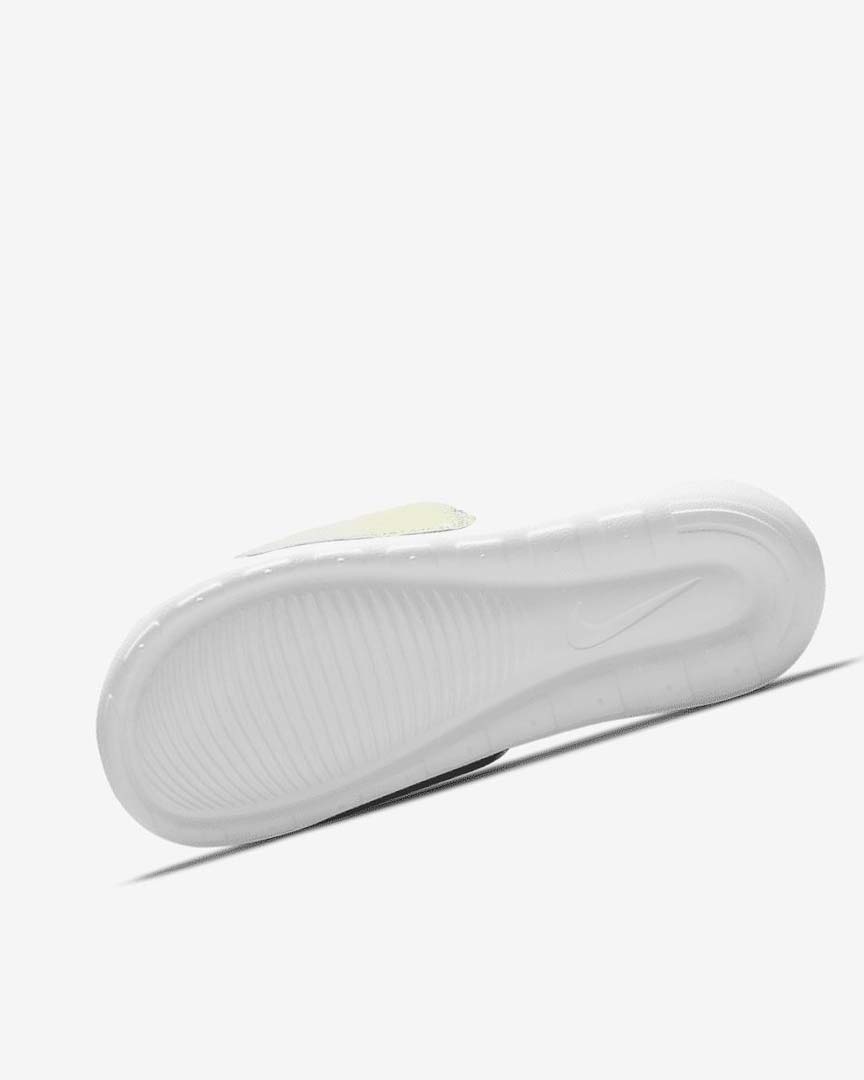 Chanclas Nike Victori One Mujer Moradas Blancas Blancas | CR2742