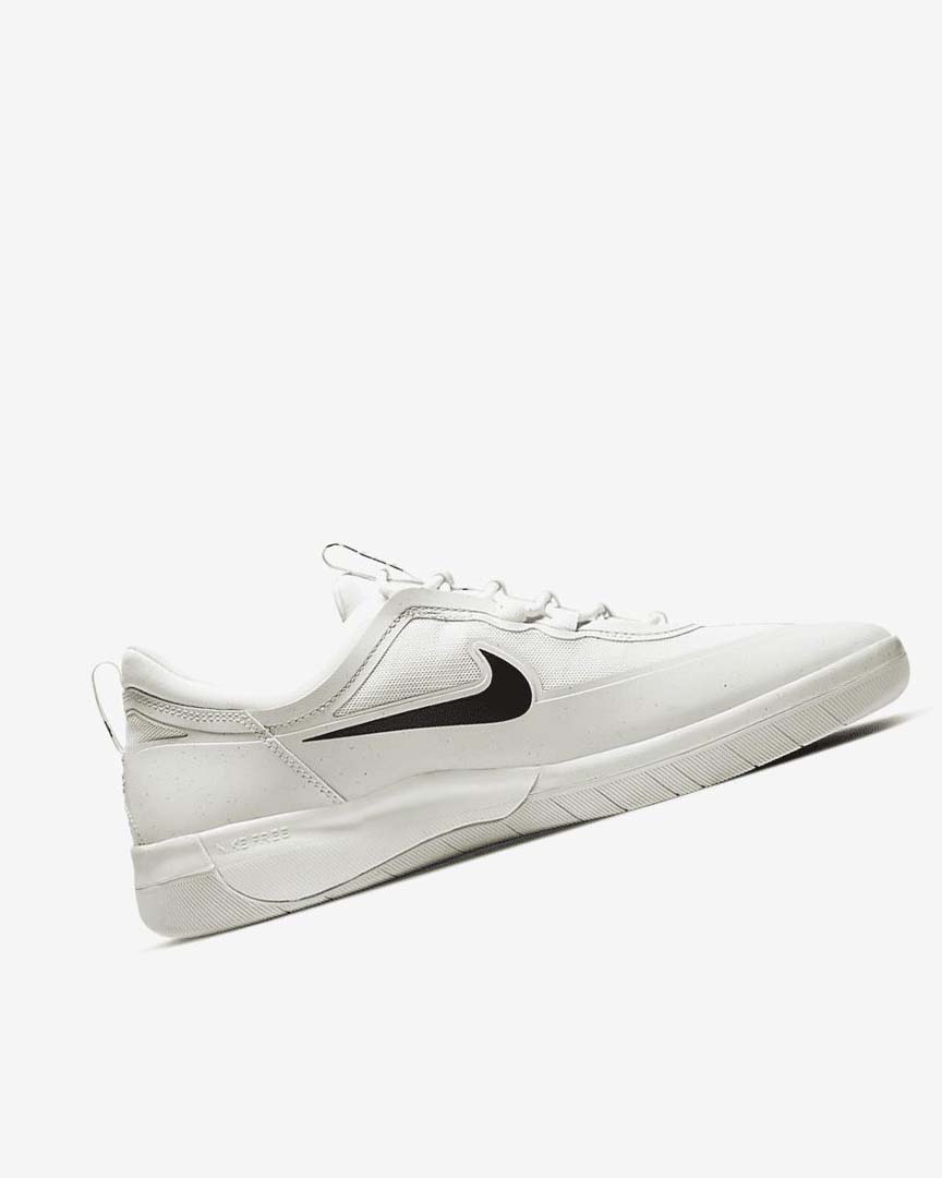 Tenis Skate Nike SB Nyjah Free 2 Mujer Blancas Blancas Blancas Negras | CR2702