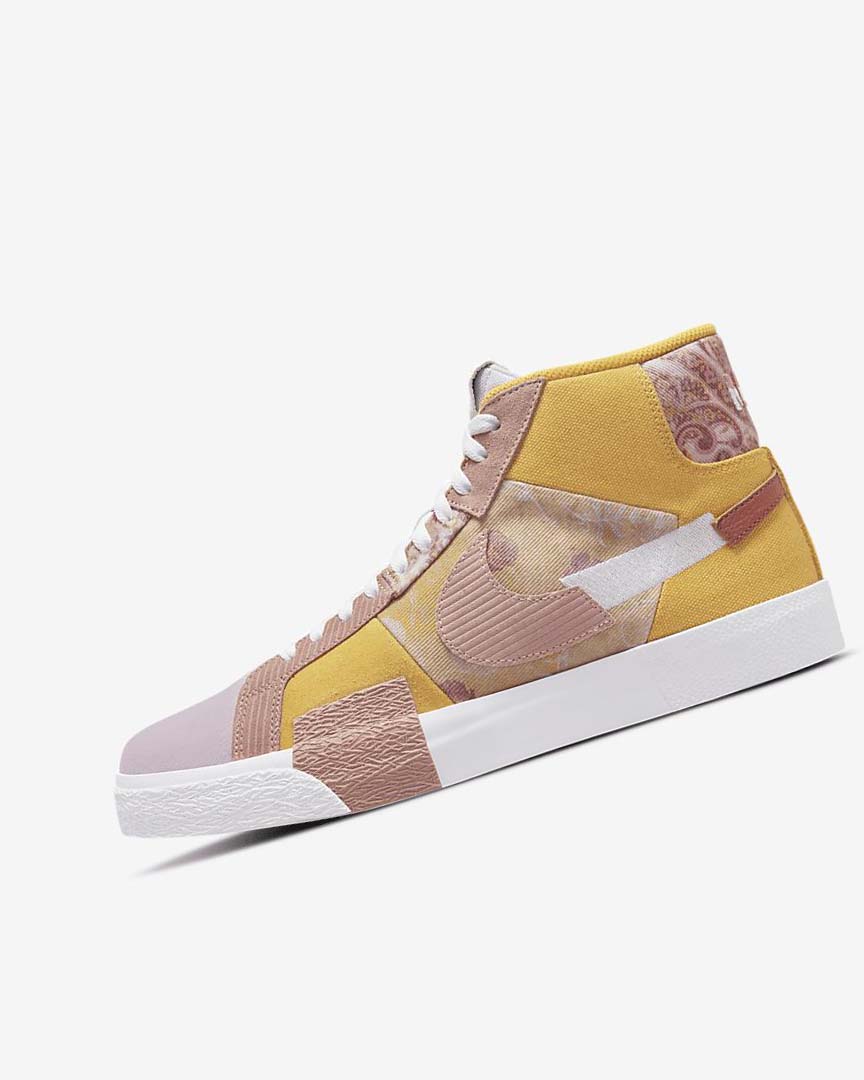 Tenis Skate Nike SB Zoom Blazer Mid PRM Mujer Doradas Blancas | CR5235