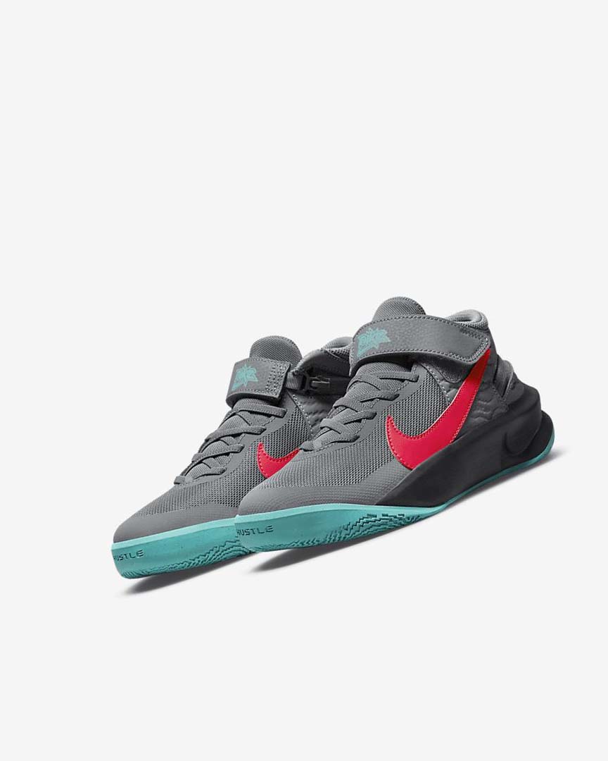 Zapatillas Baloncesto Nike Team Hustle D 10 FlyEase Niña Gris Gris Oscuro Turquesa Rojas | CR3031