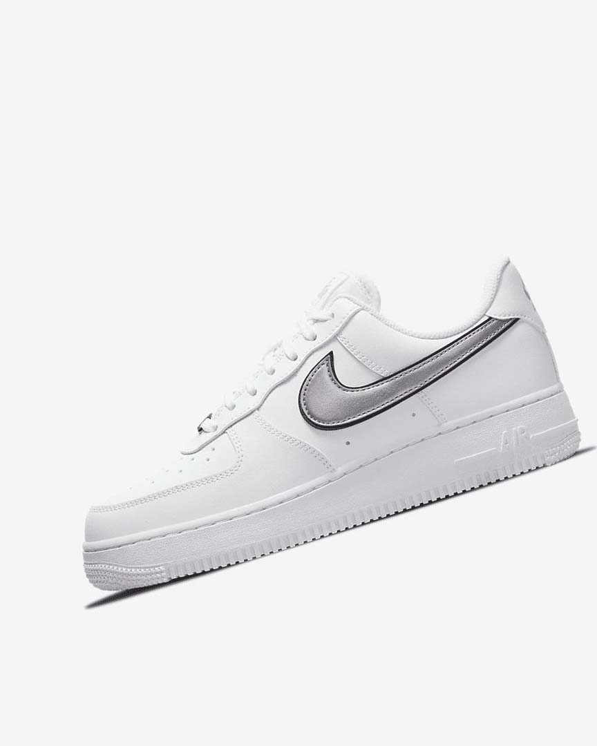 Zapatillas Nike Air Force 1 \'07 Essential Mujer Blancas Negras Metal Plateadas | CR5592