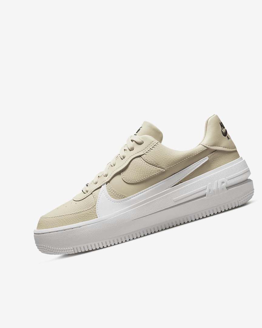 Zapatillas Nike Air Force 1 PLT.AF.ORM Mujer Kaki Blancas Negras | CR4874