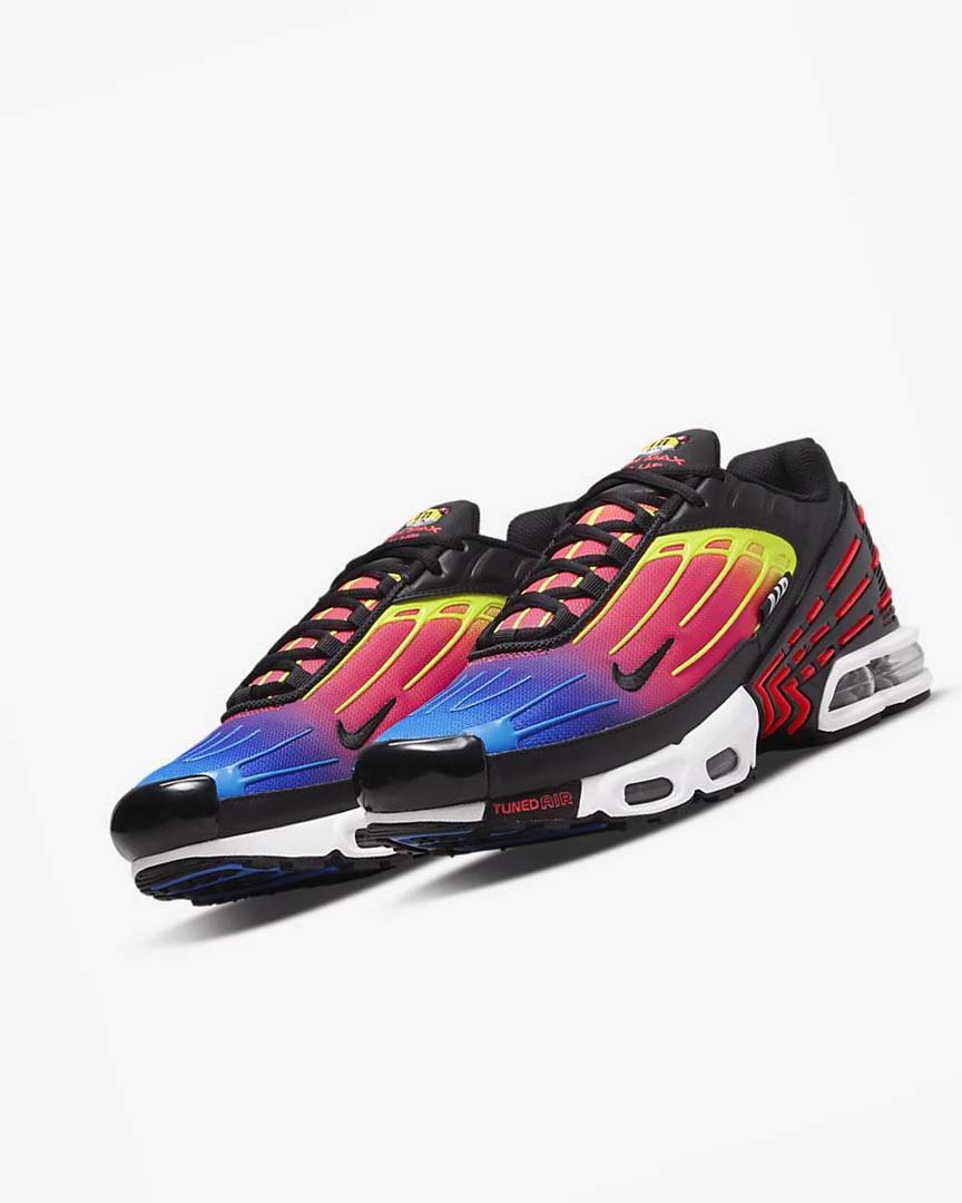 Zapatillas Nike Air Max Plus 3 Air Max Month Hombre Negras Rojas Claro Negras | CR2214