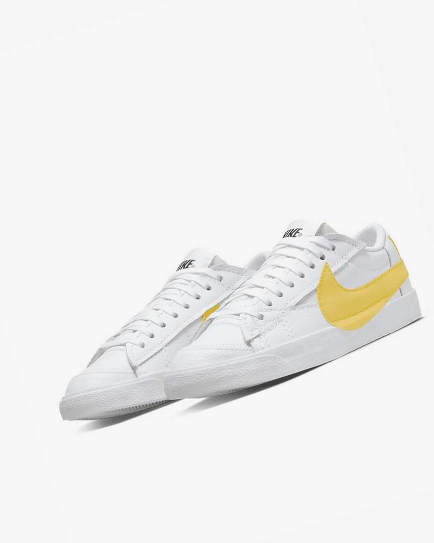 Zapatillas Nike Blazer Low Jumbo Hombre Blancas Negras Naranjas | CR5392