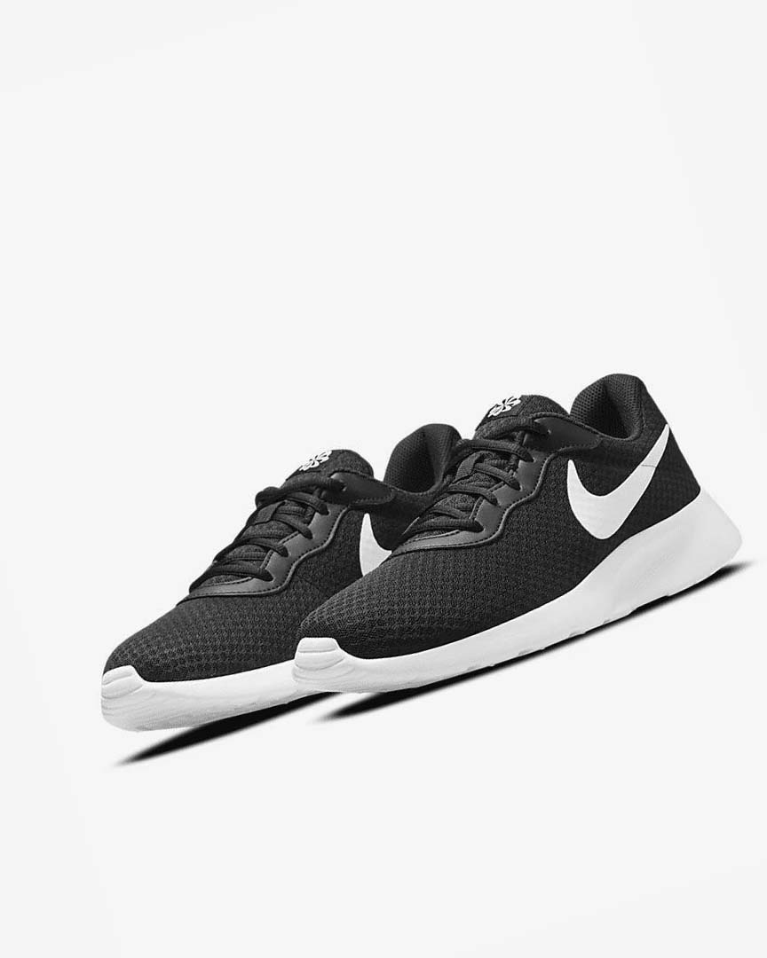 Zapatillas Nike Tanjun Hombre Negras Blancas | CR3107