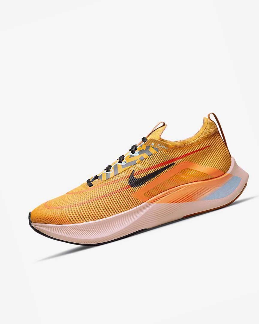 Zapatillas Running Nike Zoom Fly 4 Hombre Doradas Naranjas Negras | CR2747