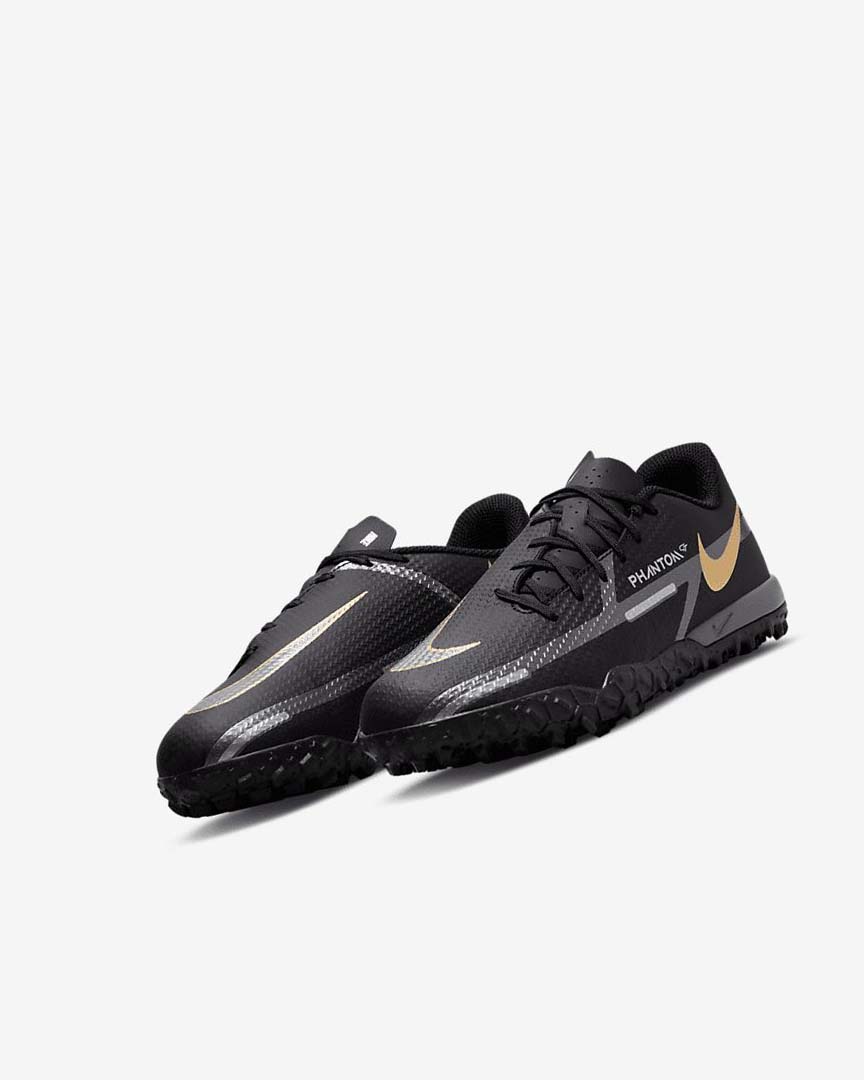 Zapatos De Fútbol Nike Jr. Phantom GT2 Academy TF Niño Negras Metal Doradas Gris Oscuro Metal Gris Oscuro | CR3263